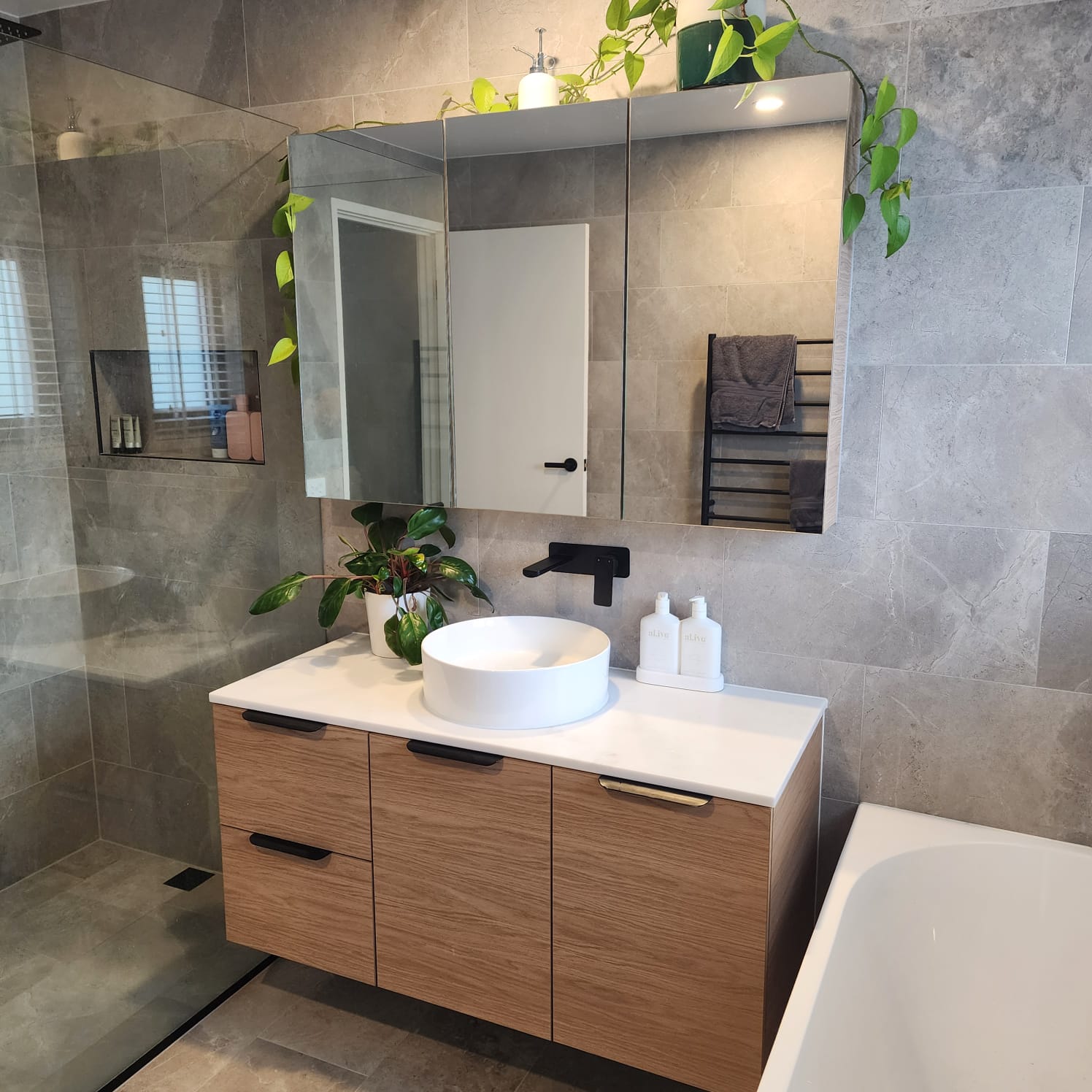 Transform Your Space with Expert Canberra Bathroom Renovations