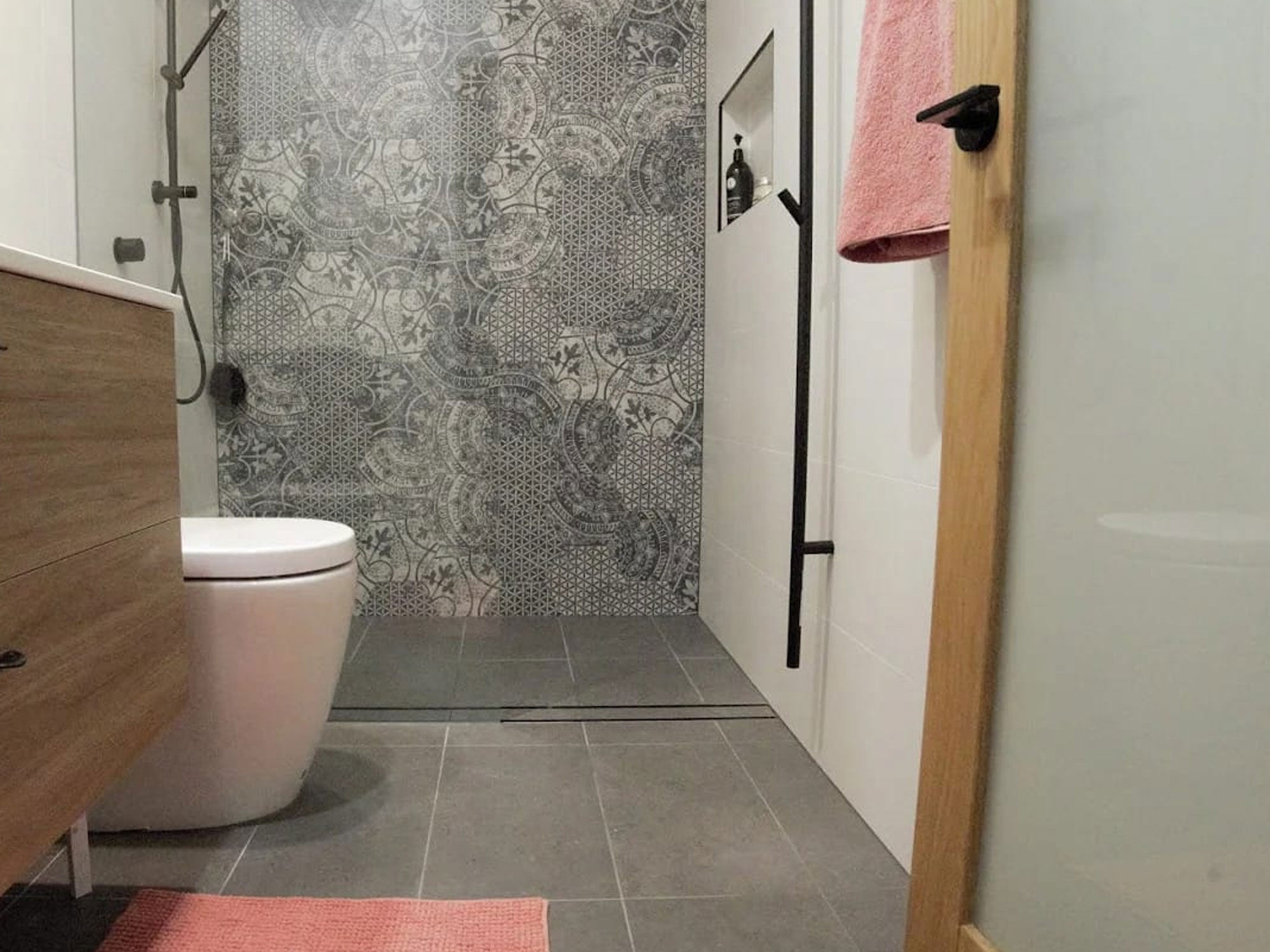 The Benefits of Renovating Your En-Suite Bathroom
